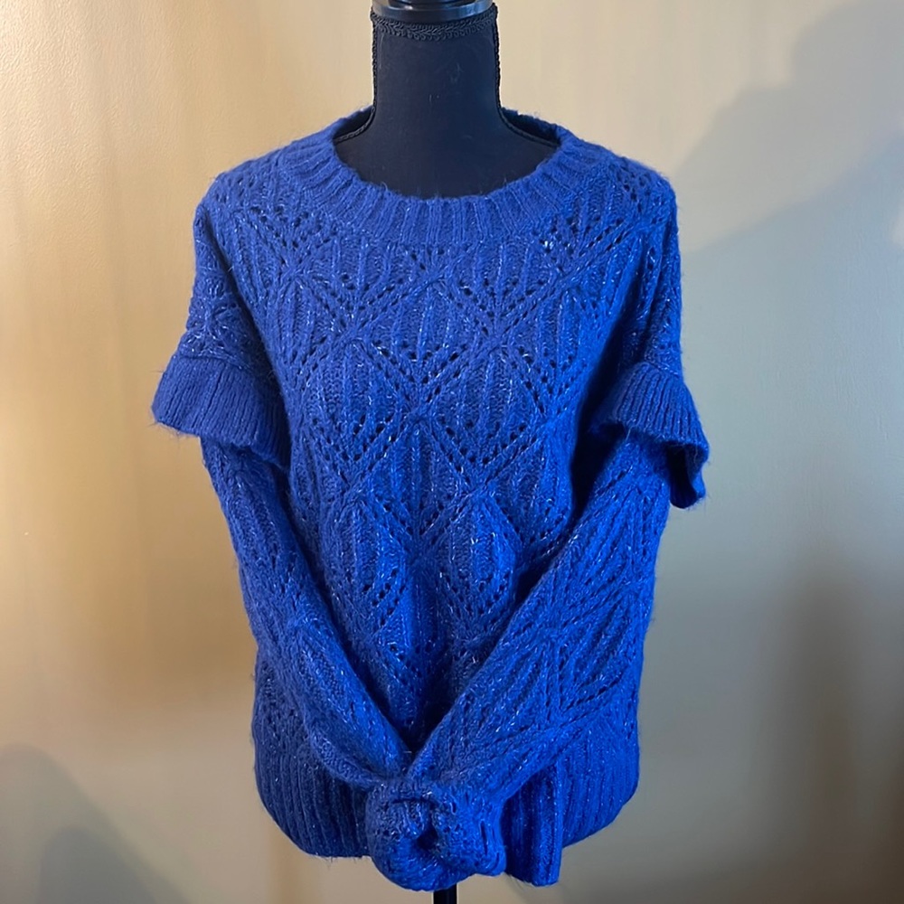 Blue ruffle sleeve sweater
